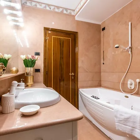 Apartmán Marco Polo Deluxe R&r